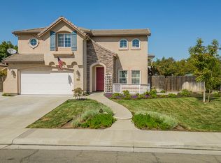 1838 W Mallard Way, Hanford, CA 93230
