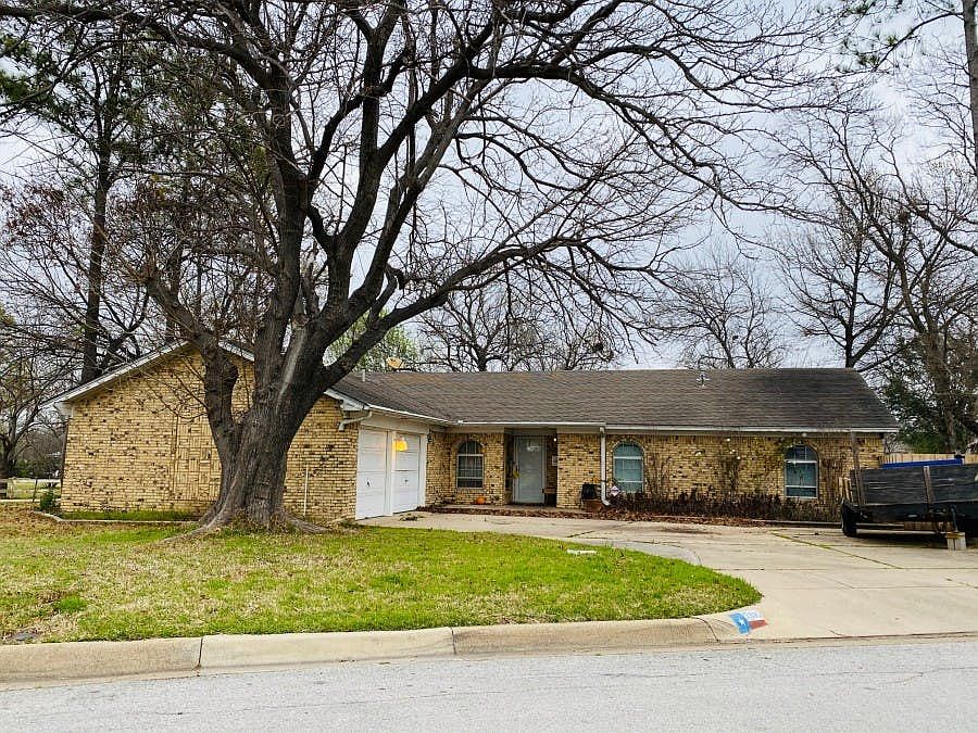 1st image of 7301 Pebbleford Rd
