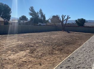 21375 Bear Valley Rd, Apple Valley, CA 92308