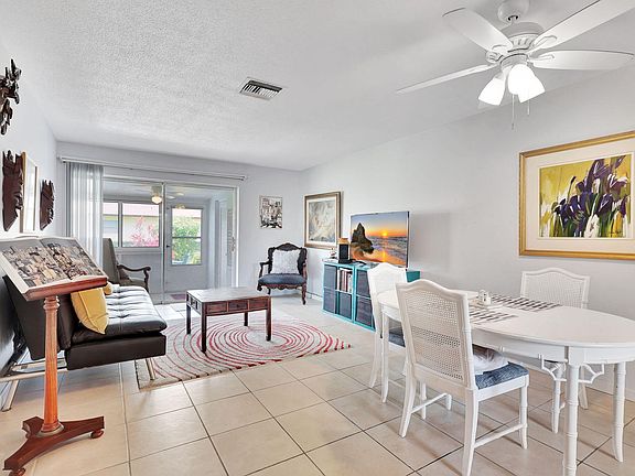 2nd image of 2955 Crosley Drive West #H