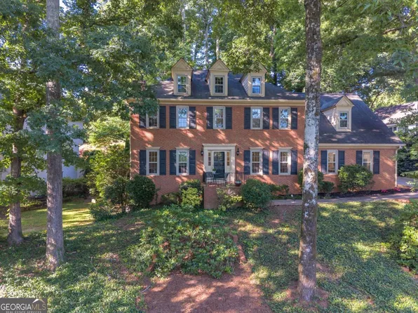 230 Clipper Bay Dr, Alpharetta, GA 30005