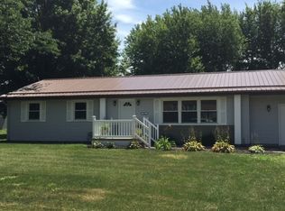 201 E Barbara St, Mount Morris, IL 61054