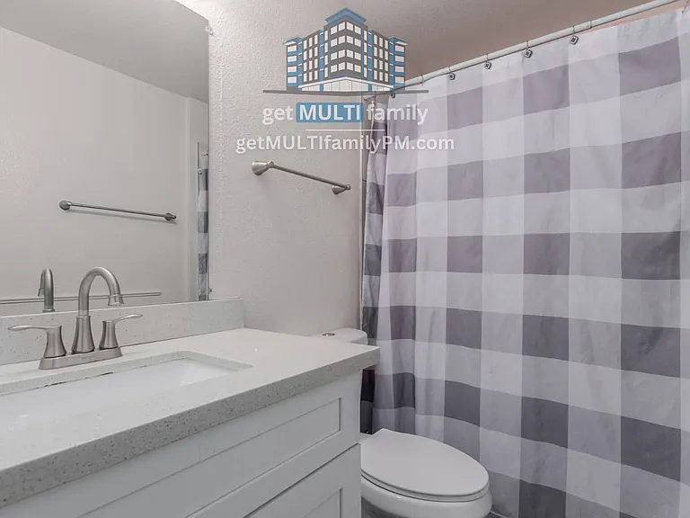 515 W Pebble Beach Dr #515 — Photo 5