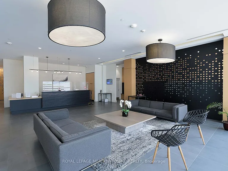 2520 Eglinton Ave W #1205 — Photo 4
