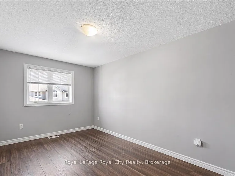 1498 Gordon St #25 — Photo 17