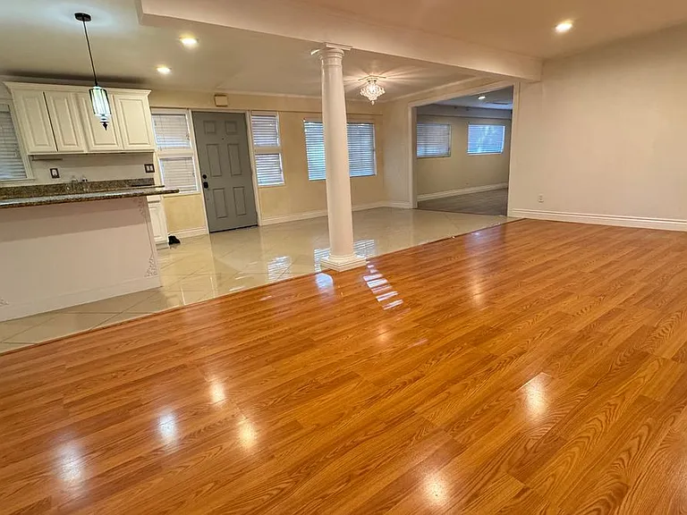 7610 Miller Ave — Photo 4