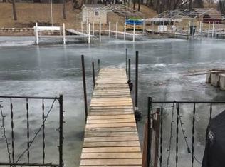 2503 Bantas Point Ln, Wayzata, MN 55391