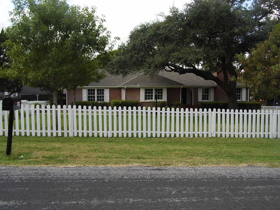 1st image of 4978 View Dr