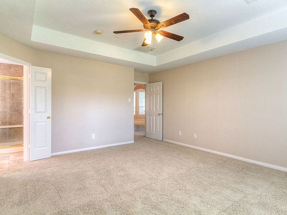 5th image of 13522 Monteigne Ln