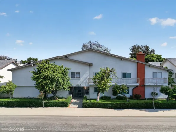 18547 Collins St APT B23, Tarzana, CA 91356