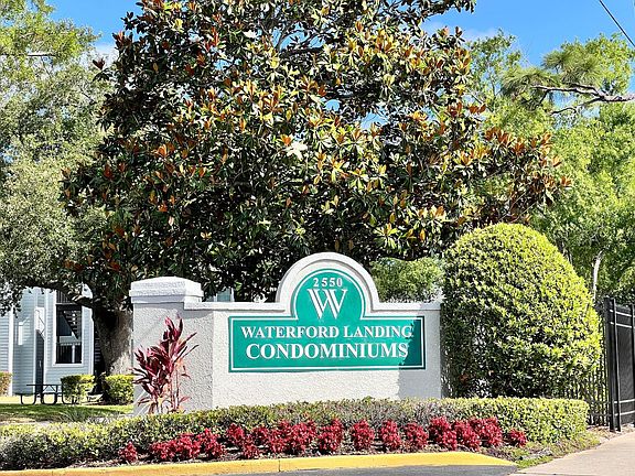2nd image of 2550 N Alafaya Trl APT 11201