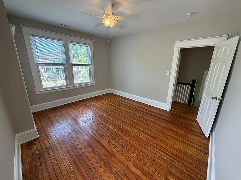 3511 1st Ave — Photo 39