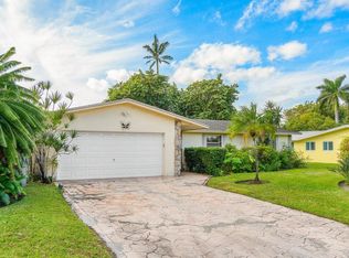 1086 SW 26th Ave, Boynton Beach, FL 33426