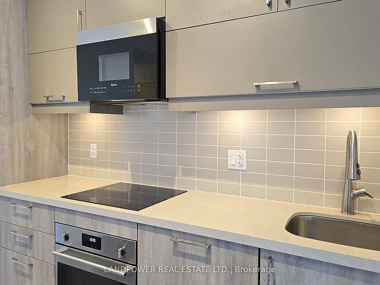 8119 Birchmount Rd #1304 — Photo 8