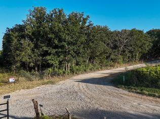 1957 Prairie Grove Rd, Valley View, TX 76272