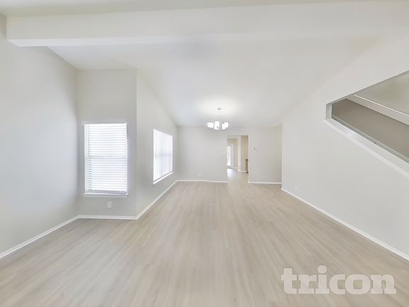 2nd image of 6934 Sunshine Tree Dr