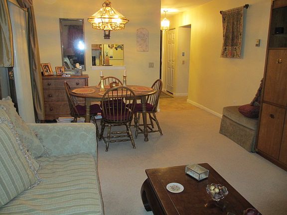3rd image of 24 Carhart Ave APT 209