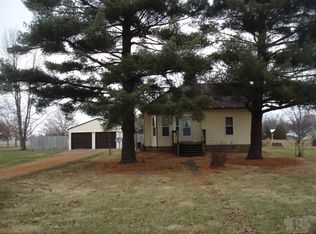 110 W Roosevelt Rd, Danville, IA 52623