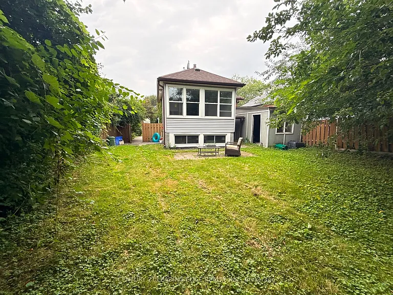 631 Christie Ave — Photo 15