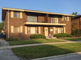 17713 Commercial Ave APT 2S, Lansing, IL 60438