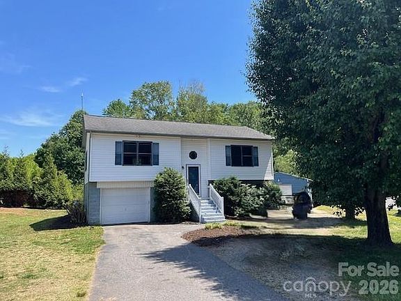 4th image of 2381 Boardwalk Ct