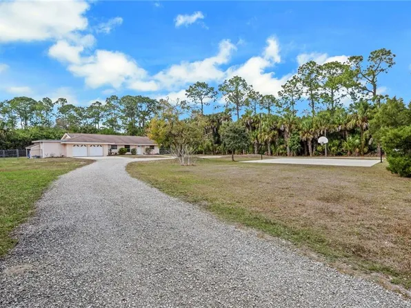 501 11th ST NW, NAPLES, FL 34120