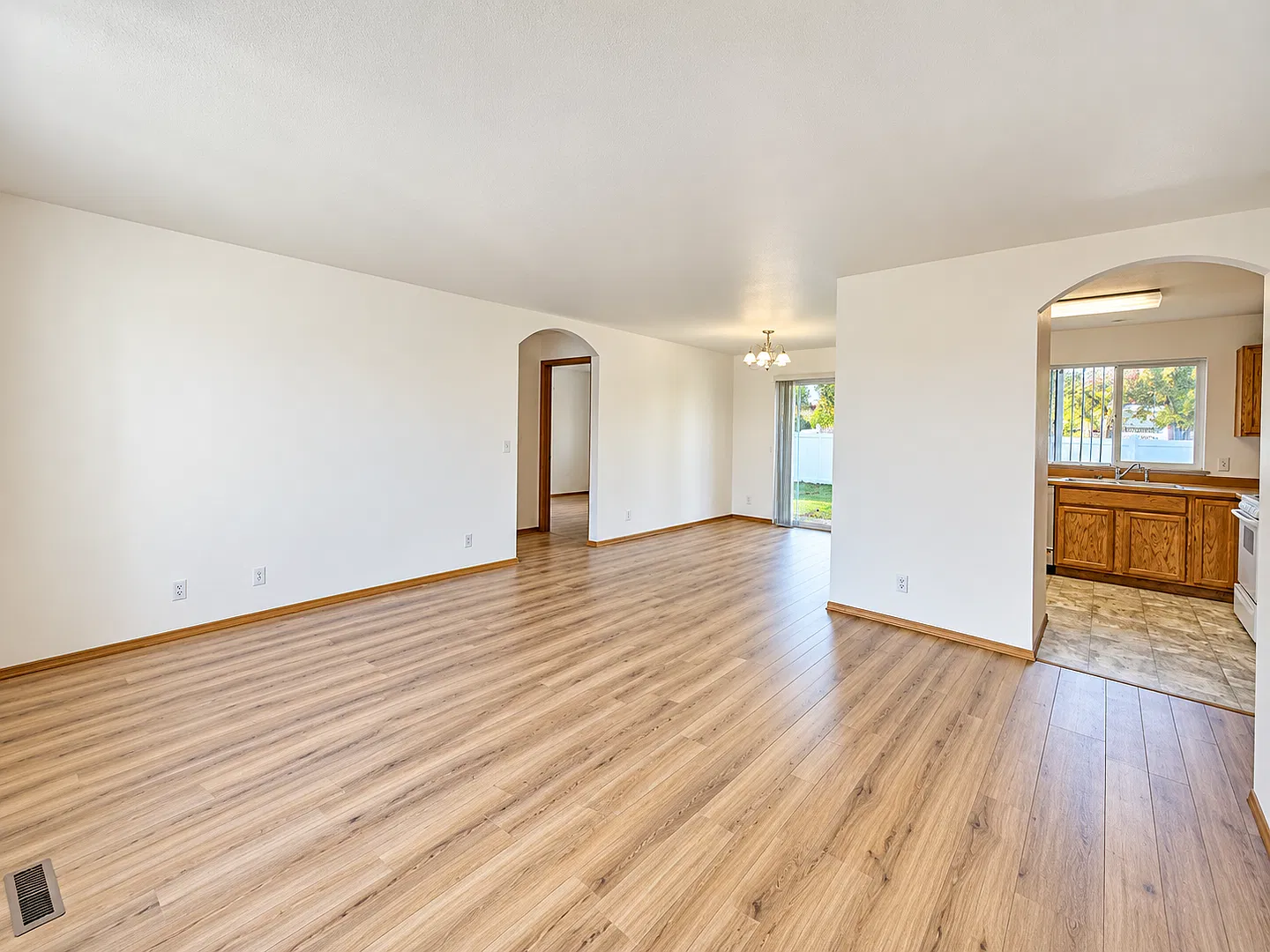 2365 E Bremington — Photo 2