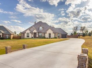 229 Brandon Cir, Goldsby, OK 73093