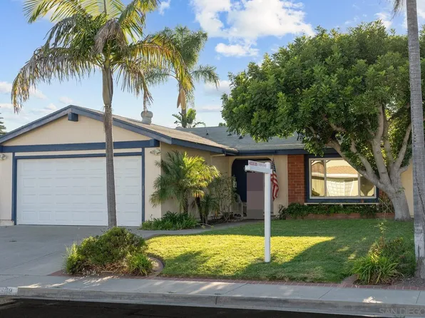 11350 Linares St, San Diego, CA 92129