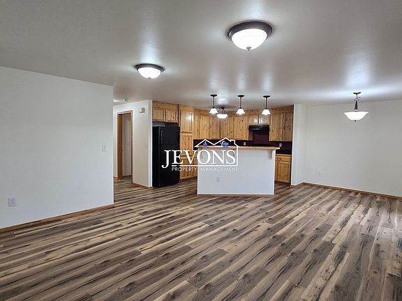 4th image of 2134 S 64th Ave