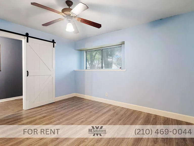 800 Brooks Ave — Photo 6