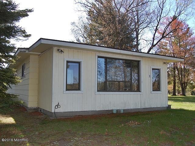 1st image of 3497 N Shore Dr