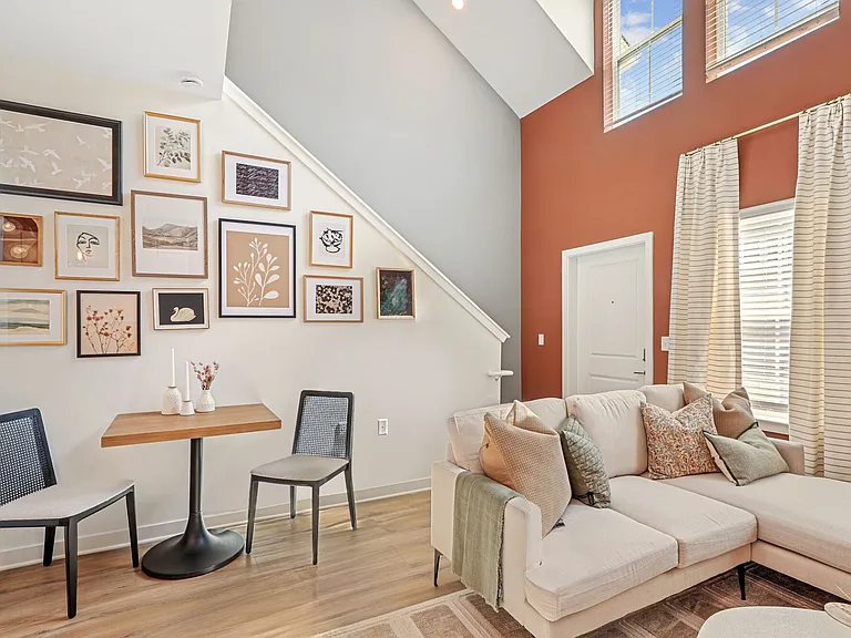 Hamlet Watkins Centre - Homes & Townhomes for Rent — Photo 34