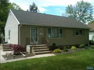 753 Highland Ave, Paramus, NJ 07652