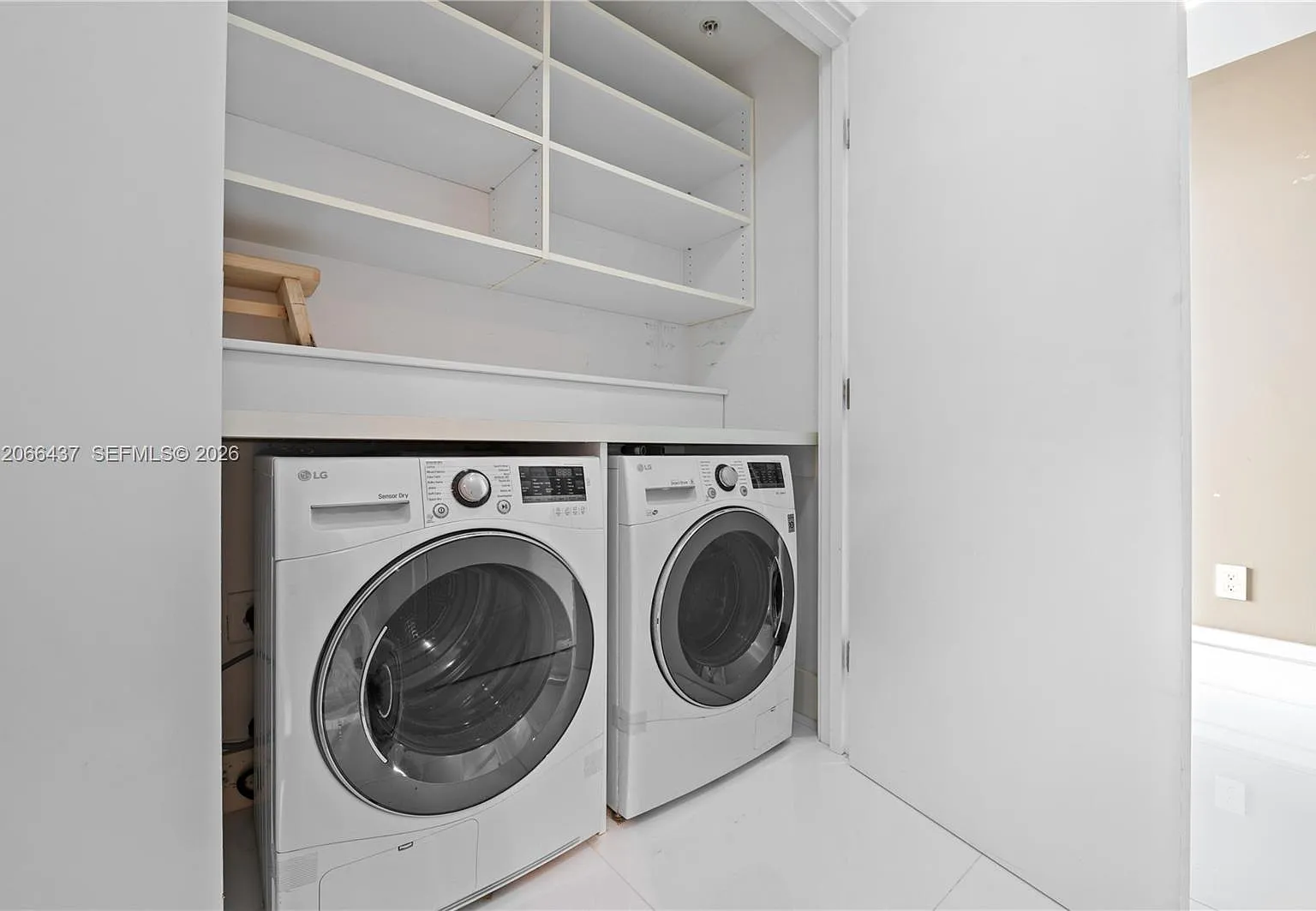 3 bed, 2050 sqft, $16,500 — Photo 4