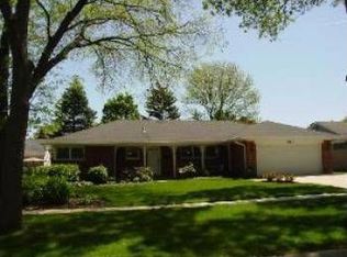 807 S Highland Ave, Arlington Heights, IL