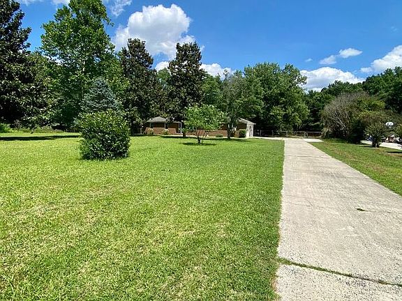 2nd image of 733 Catawba Cir N