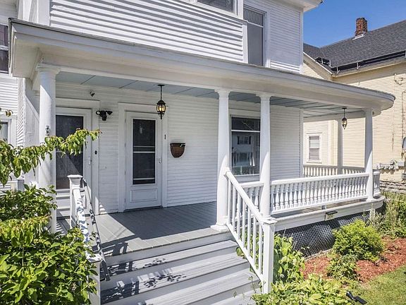 4th image of 209 State Street