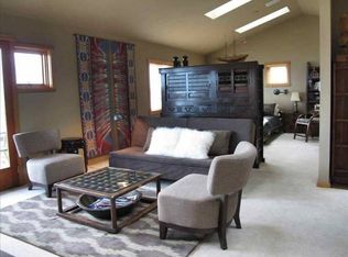 10836 Vashon Hwy SW #2, Vashon, WA 98070