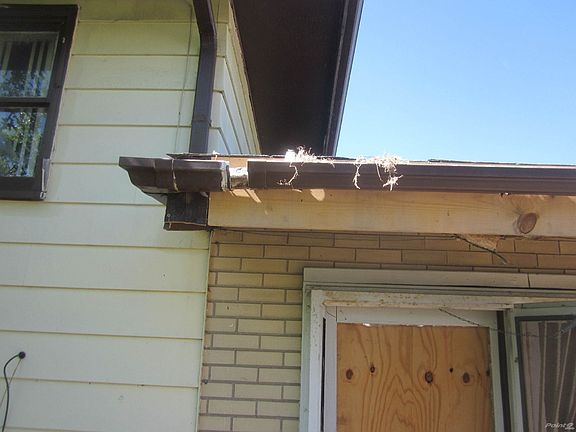 Dolton 15334 Oak Damages 060414 002