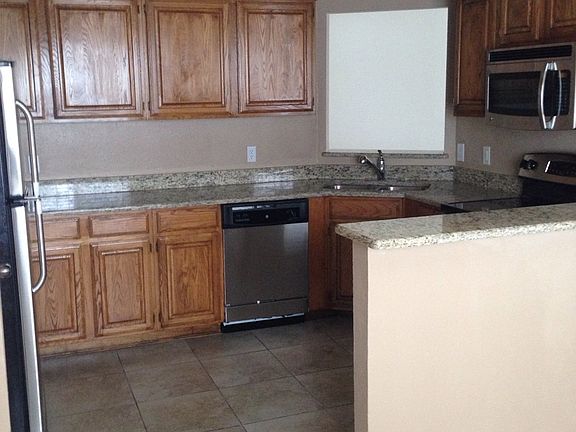 459759_KITCHEN1_11172014