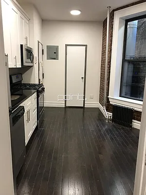 Rented by Point NYC | media 9