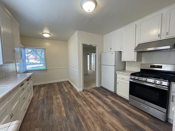 4th image of 240 W Live Oak St