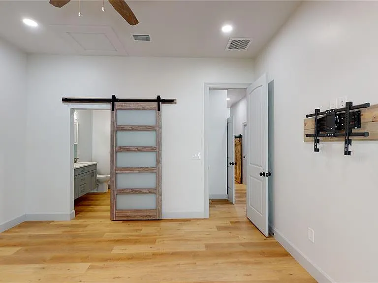 1246 Bass Blvd #A — Photo 27