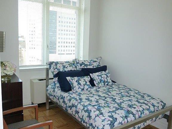 4th image of 1510 Lexington Ave APT 12T