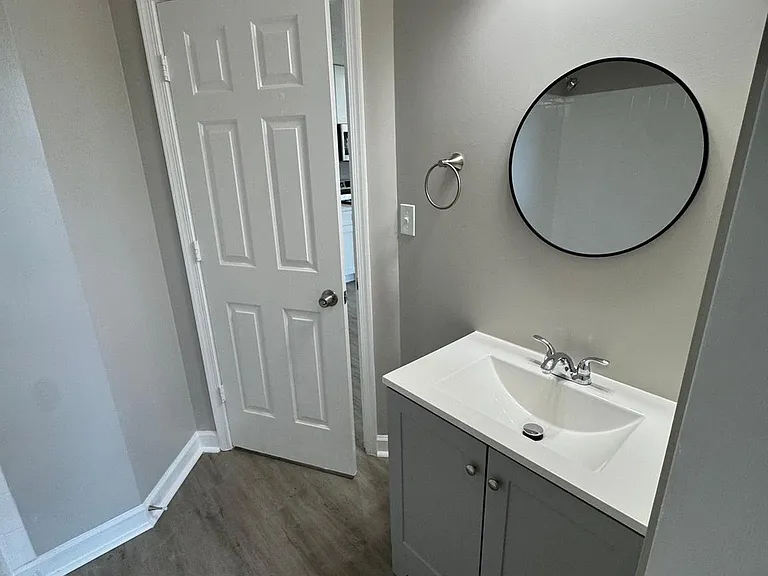 6900 Saint Ignatius Dr #304 — Photo 29