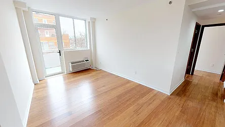 Rented by Metro Garden Realty NYC