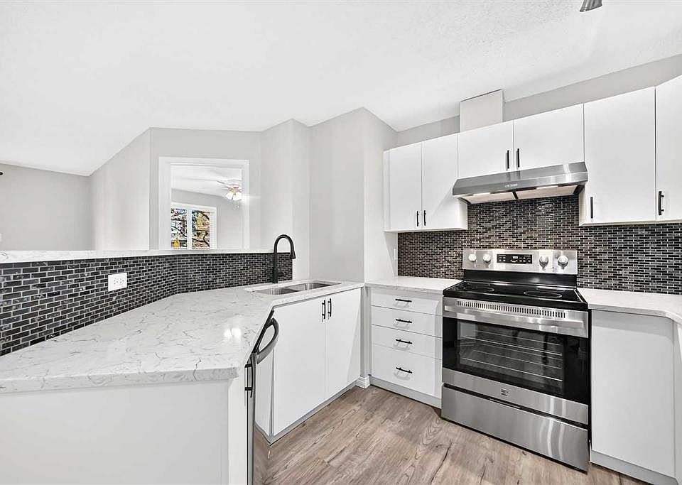1st image of 2371 Eversyde Ave SW #2105