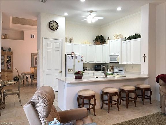 5th image of 9060 Paseo De Valencia St