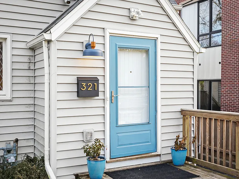 321 Glenway St — Photo 3